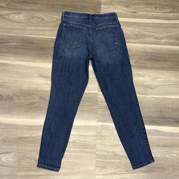 Banana Republic Dark Blue curvy, high-rise, Skinny Jeans size 29 - Picture 9 of 10